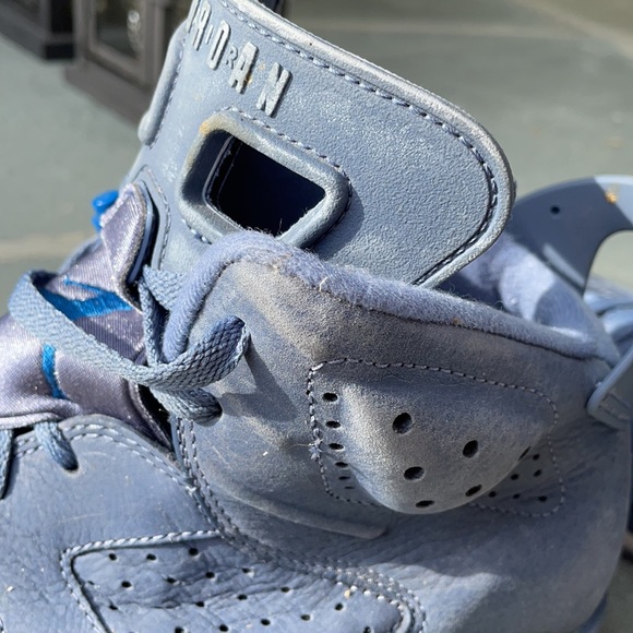 Blue suede Nike Air Jordan’s- 2018 - Picture 7 of 12